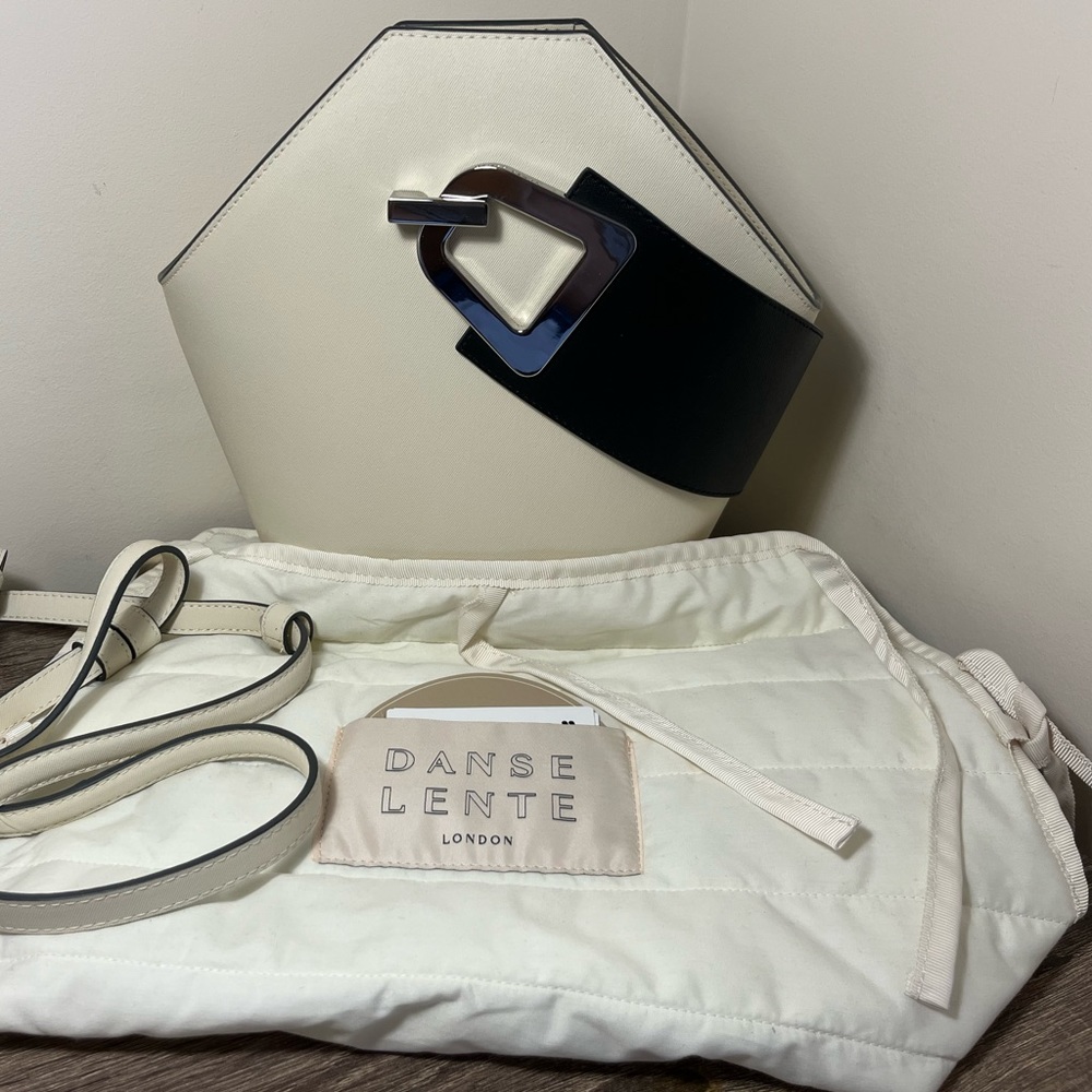 BRAND NEW Danse Lente Bucket Bag!